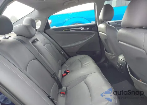 2013 Hyundai Sonata Limited z USA, uszkodzony, nr VIN 5NPEC4ACXDH586132